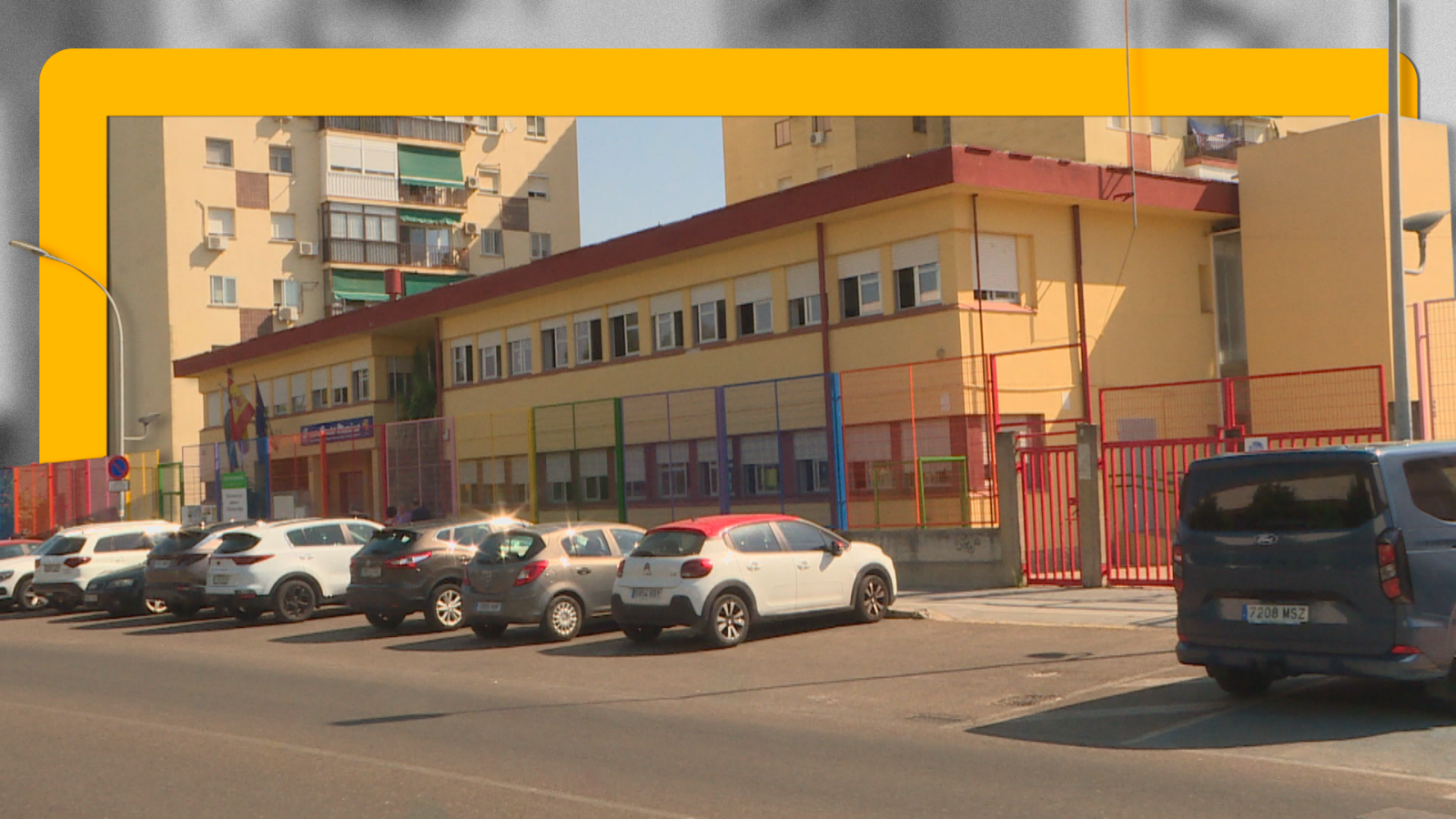 Polémica por el maestro de apoyo en el colegio Santa Marina - Noticias de Extremadura | Ver