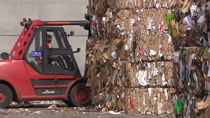Aquí hay trabajo - Fábrica de papel