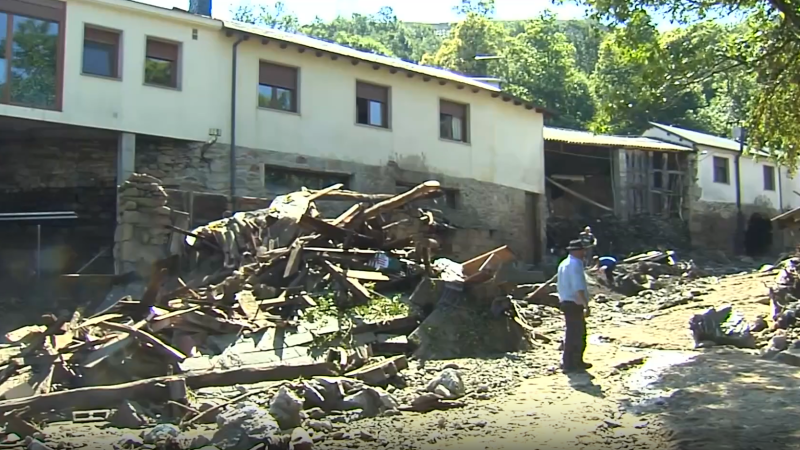'Directo al grano': las lluvias torrenciales arrasan Galicia - Directo al grano | Ver