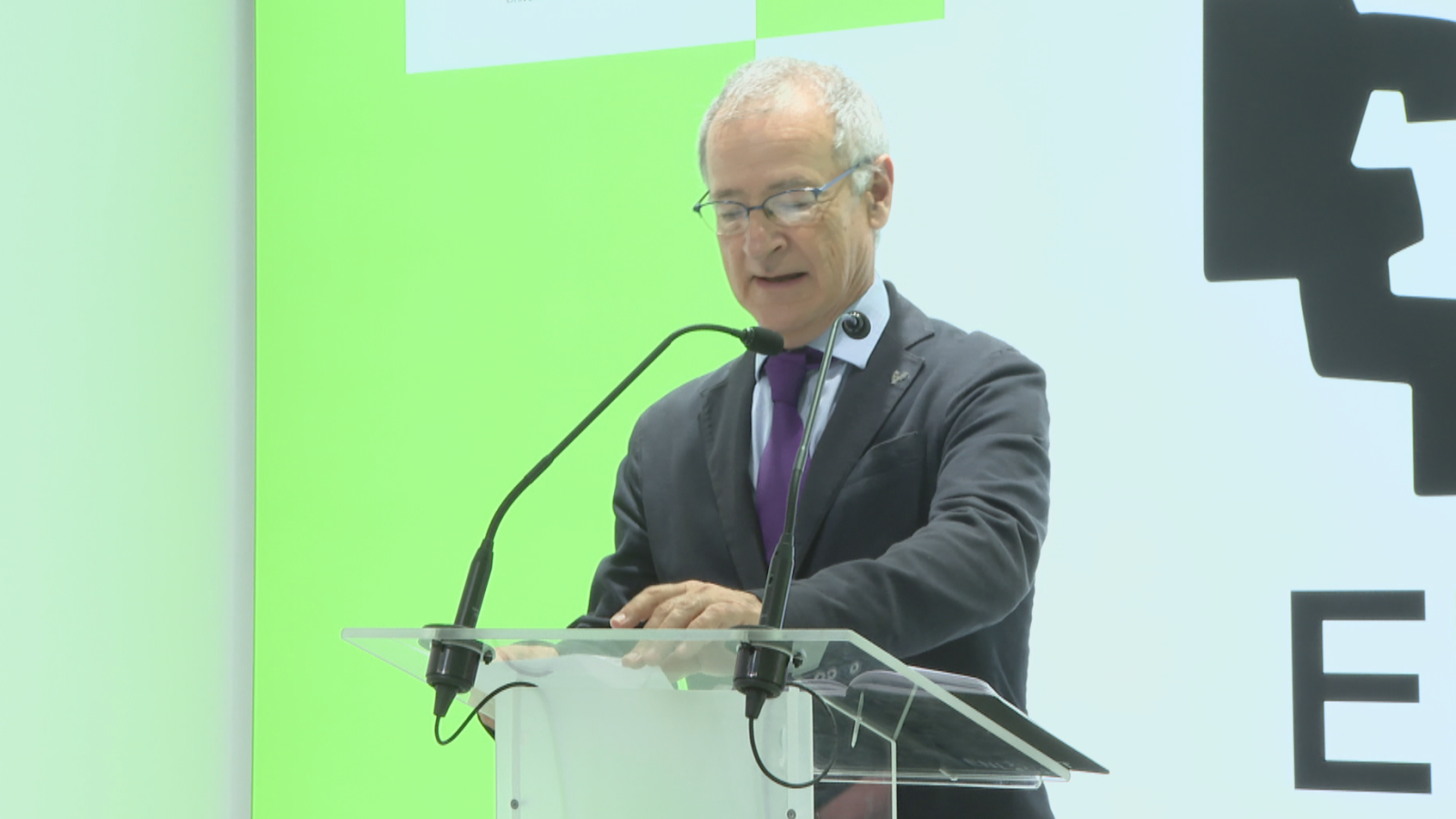 El rector de la EHU elude pronunciarse sobre los ceros en las pruebas de euskera de la PAU | RTVE Play - Ver ahora