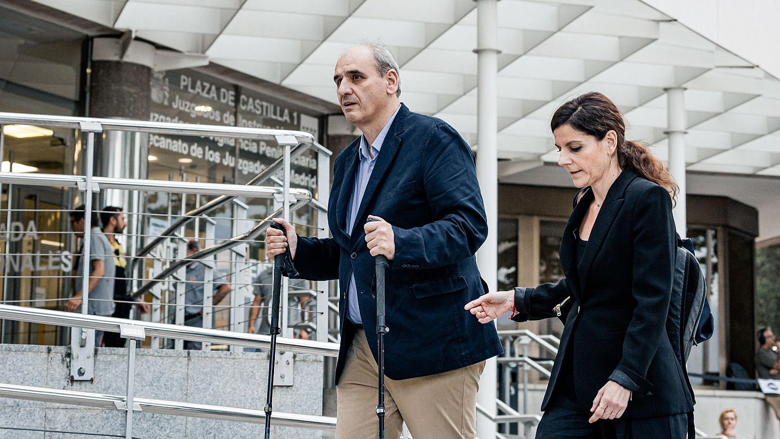 El juez del caso Begoña Gómez abre una nueva línea de investigación solo contra Barrabés | Ver