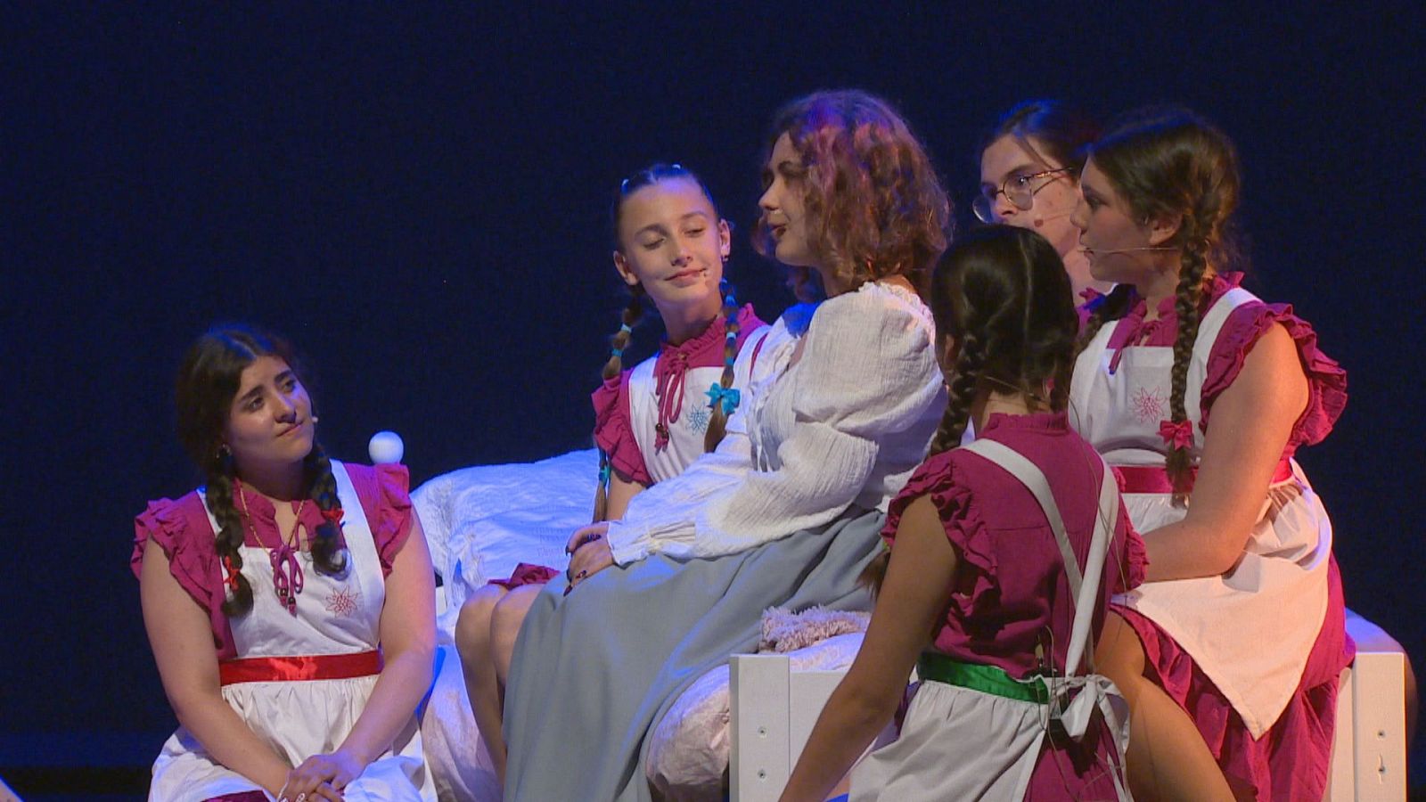 Sonrisas y Lágrimas llega al teatro Concha Espina en Torrelavega - TeleCantabria | Ver