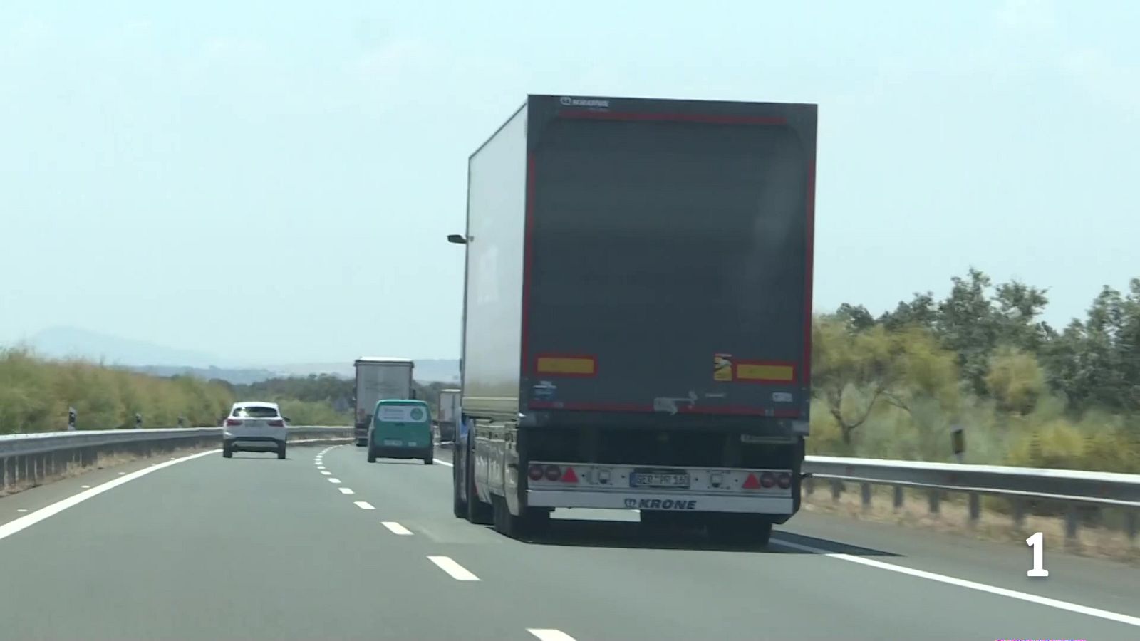 Camiones eléctricos y cargadores: la ruta que ya recorre Extremadura - Noticias de Extremadura | Ver