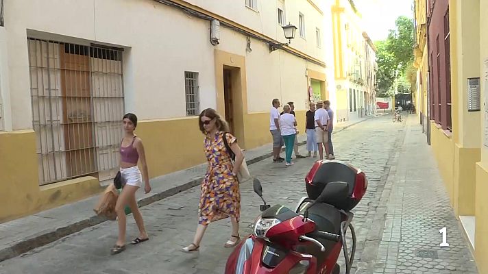 Noticias Andalucía - Vecinos San Julián contra fondo de inversión en Sevilla