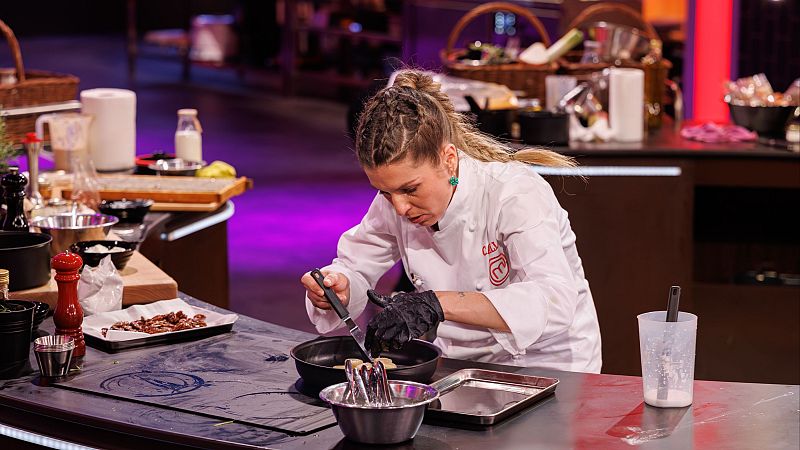 Camilla dedica su primer plato al mar, Ibiza y su marido - MasterChef | Ver