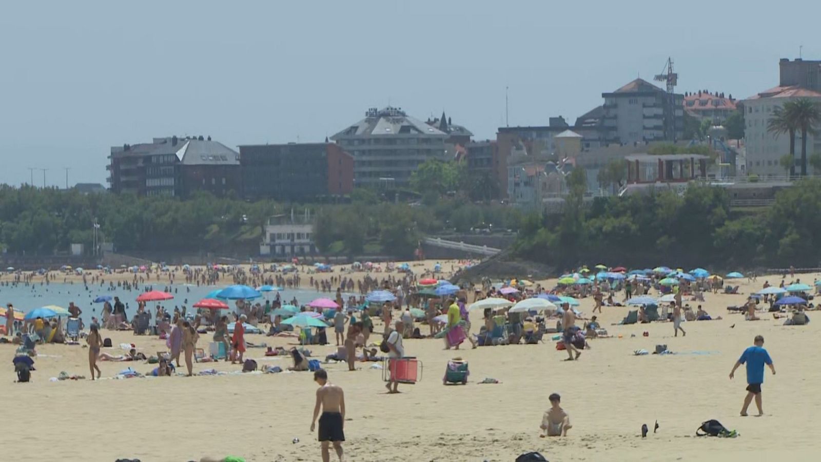 Vuelve el calor a Cantabria: Se esperan máximas de 40 grados - TeleCantabria | Ver
