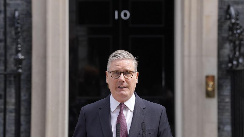 Keir Starmer renuncia como primer ministro menos de dos años después de llegar al cargo