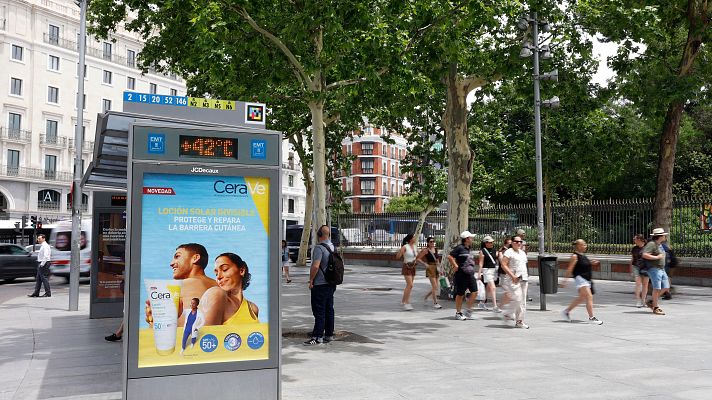 Telediario 1 - Los termómetros se disparan en plena ola de calor