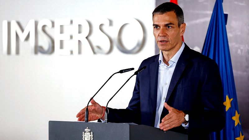 Sánchez insiste en seguir "pese a las piedras en el camino" | Ver