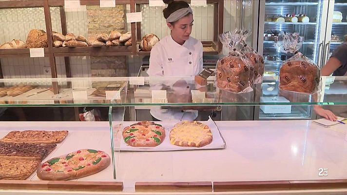 L'Informatiu - Els obradors acceleren les coques per encàrrec a Sant Joan