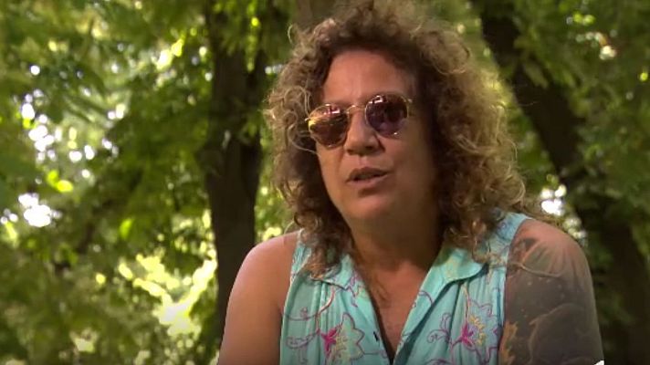 Telediario 1 - Rosana celebra 30 años de 'Lunas rotas'