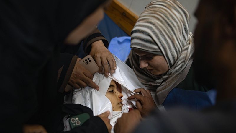 La comisión de la ONU vuelve a acusar a Israel de genocidio en Gaza por sus ataques contra niños - Canal 24h | Ver vídeo
