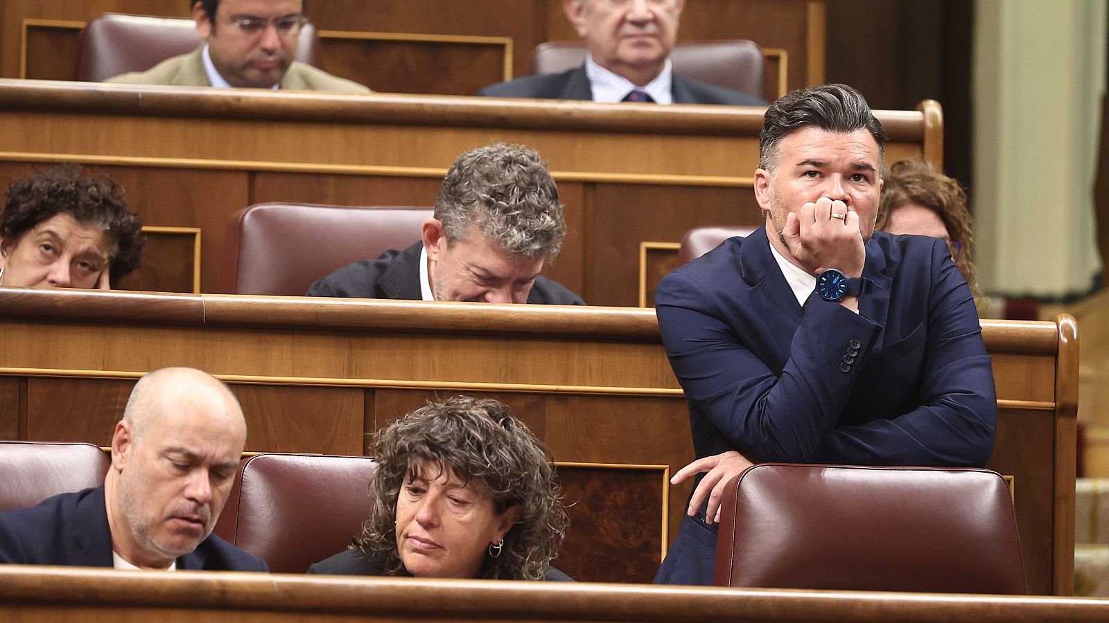 Rufián, a Sánchez: "¿Usted tiene pecado, sabía algo?" - Informativo 24h | Ver