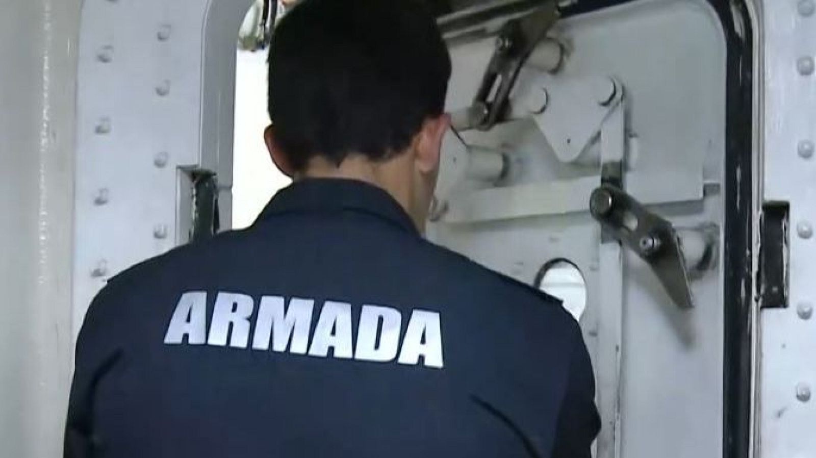 En 'Directo al grano' nos sumergimos con la Armada Española en un buque cazaminas - Directo al grano | Ver