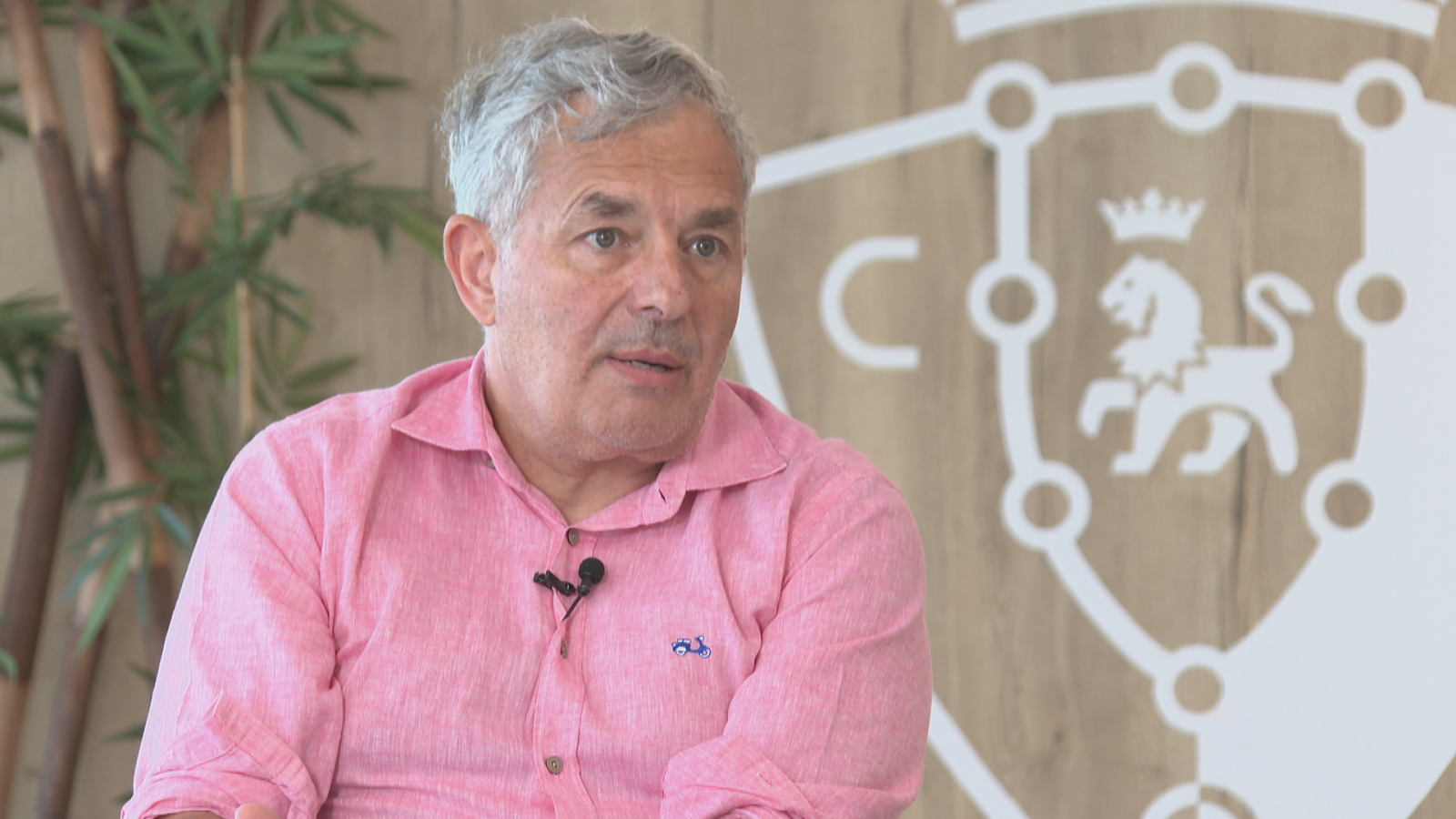 Fran Canal defiende el seguro "antidescenso" - Telenavarra | Ver