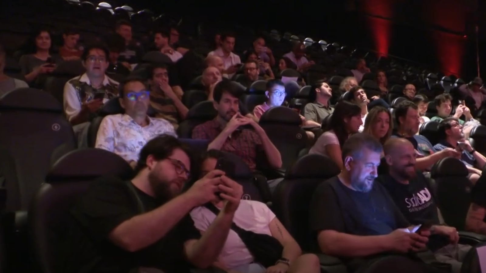 Una gran cadena de cines prueba un nuevo sistema de precios - Telediario 1 | Ver