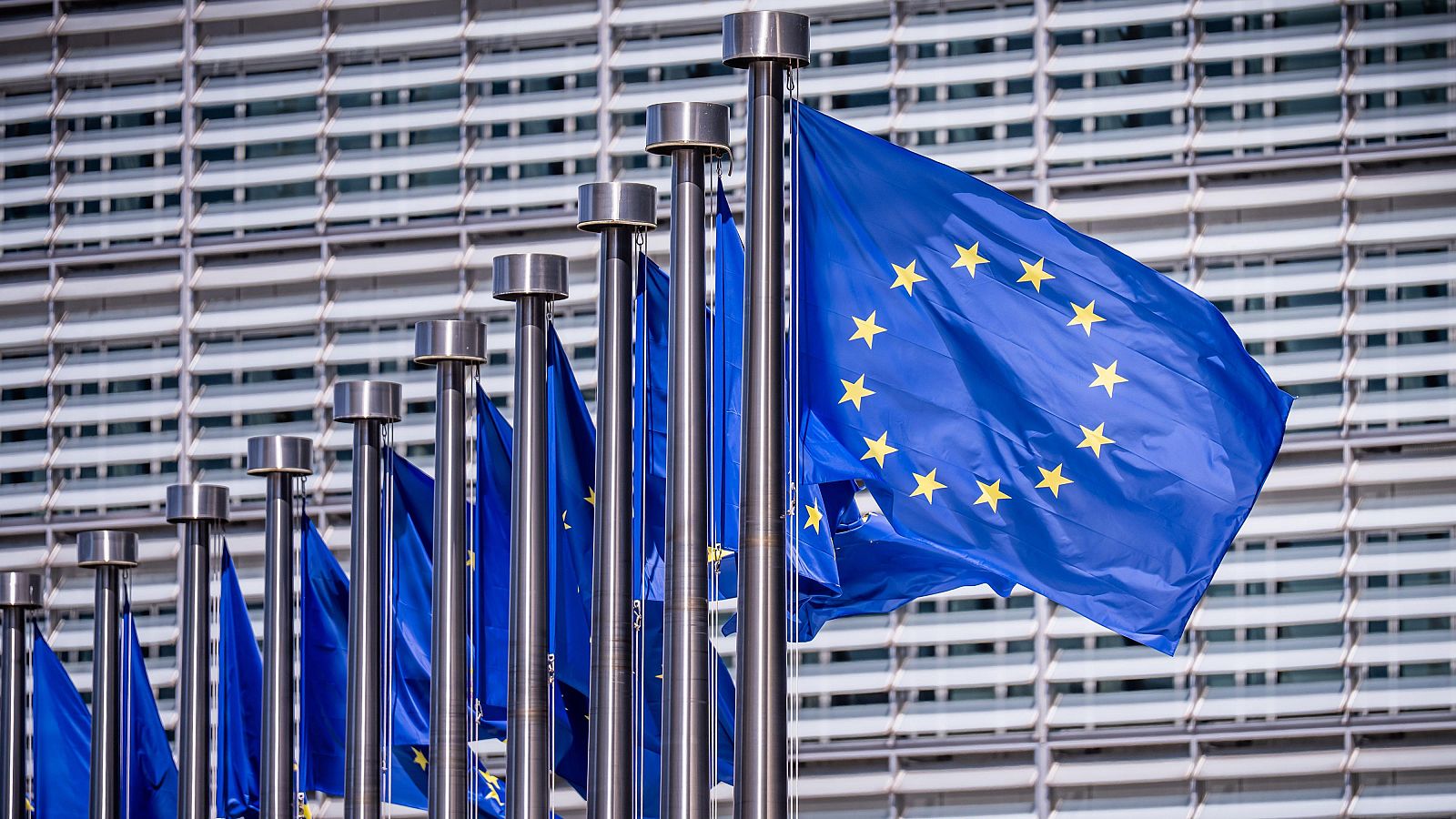 Europa propone un paquete de medidas para ganar soberanía digital | Ver