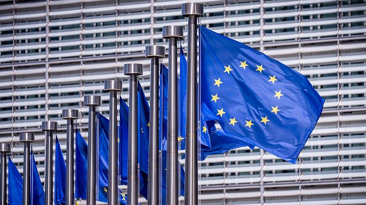 Telediario 2 - Europa propone un paquete de medidas para ganar soberanía digital