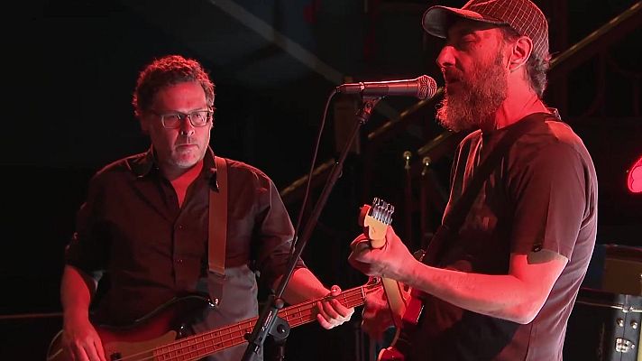 La semana - Concierto de J de Los Planetas en "Memoria LGTBIQ+", especial de 'La Semana'