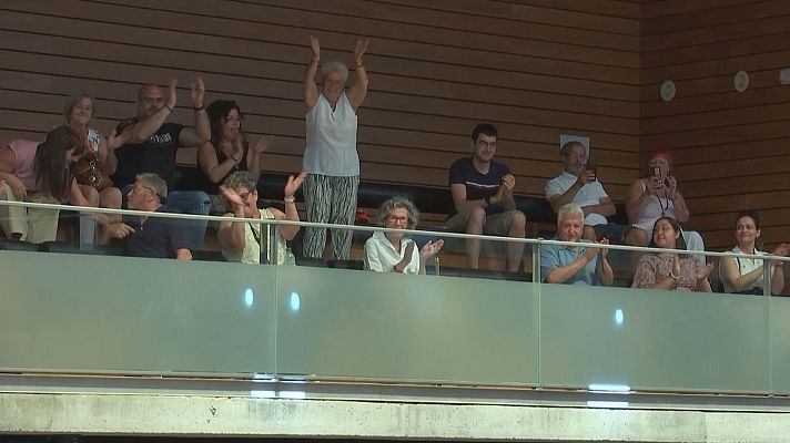Telenavarra - El Parlamento Foral  aprueba el blindaje de las viviendas de alquiler social