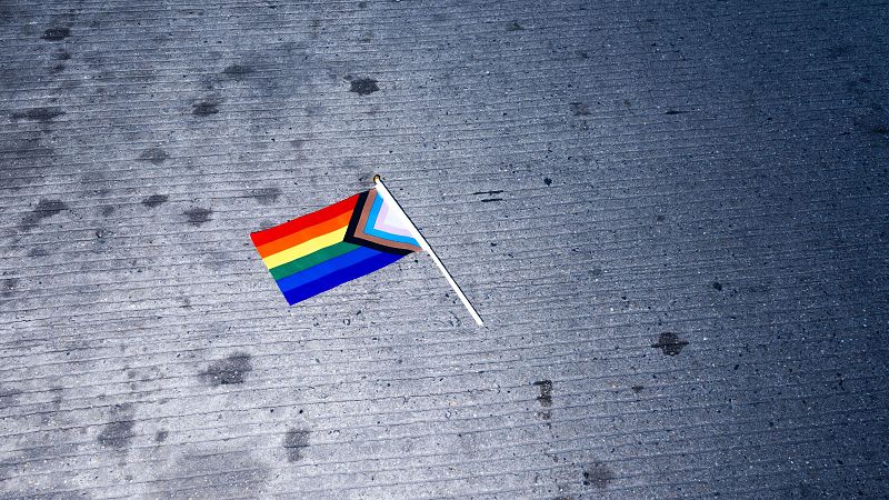 'Rainbow Ghosting': La invisibilización del colectivo LGTBIQ+ - 24 horas | Ver