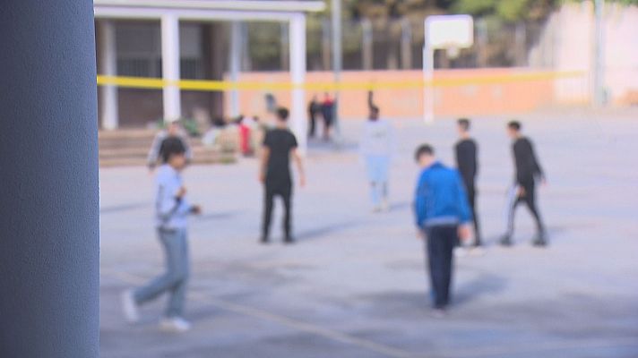 Informatiu Balear - Un de cada quatre alumnes de les Illes pensa en abandonar els estudis