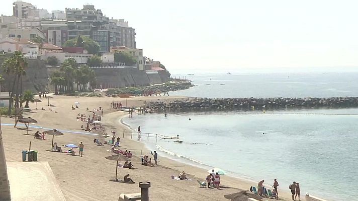  - La Asociación Española Contra el Cáncer ha lanzado en Ceuta una campaña de prevención frente al cáncer de piel