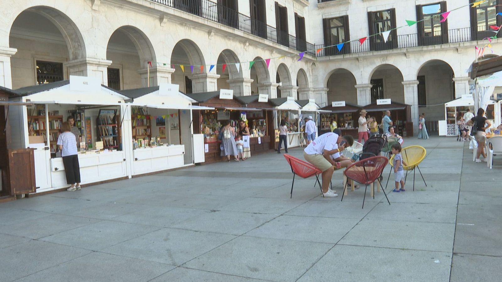 Inaugurada la Feria del Libro de Santander 2026 - TeleCantabria | Ver