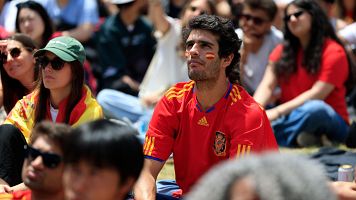 Espa�a juega contra Uruguay a las 02.00 horas: la afici�n se prepara para aguantar despierta