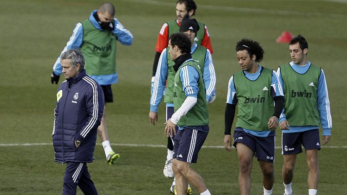 Telediario 1 - Cristiano y Ramos, con gripe