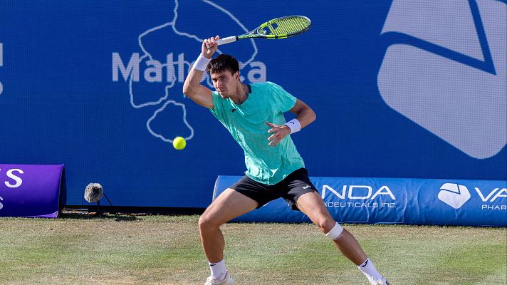 Tenis - ATP Mallorca. 2ª Semifinal: F. Marozsán - A. Davidovich Fokina