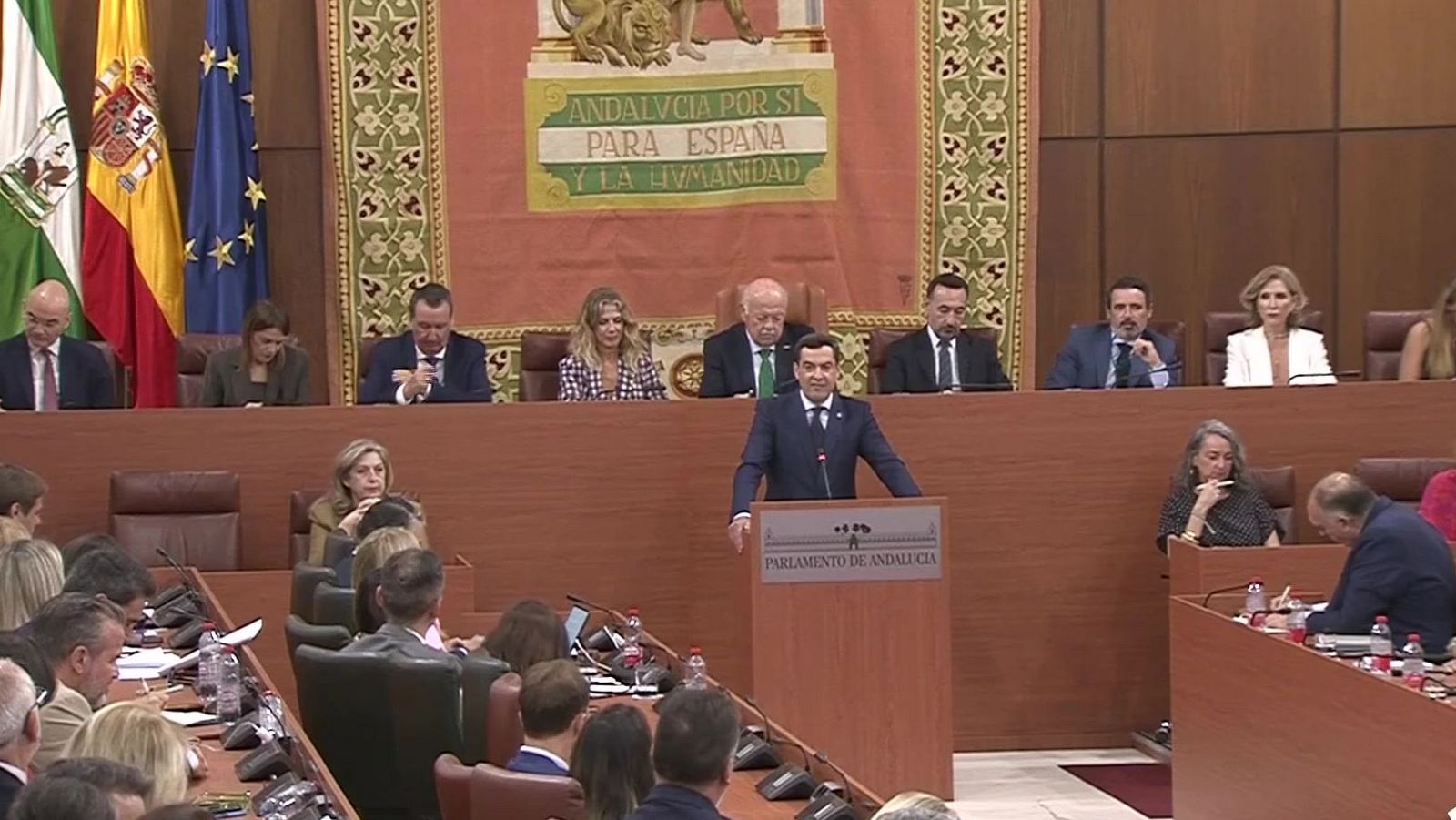 Inicio del Pleno de la Investidura en el Parlamento Andaluz - Noticias Andalucía | Ver