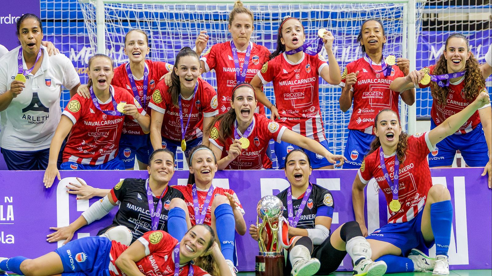 El Navalcarnero consigue la liga tras ganar a Melilla | Ver
