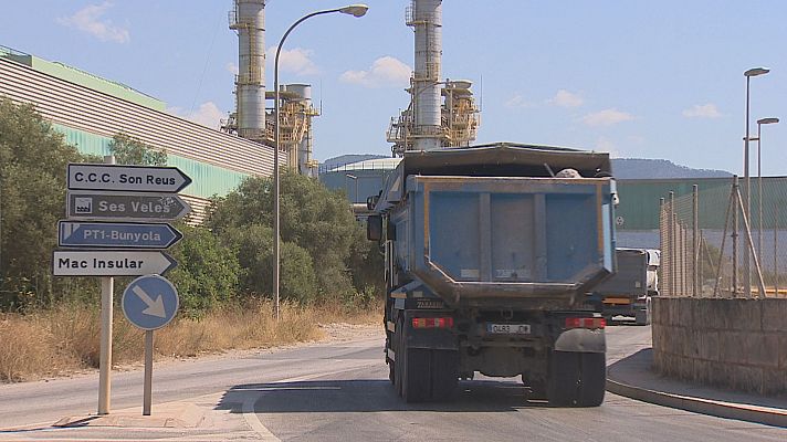 Informatiu Balear - El GOB acudirà als tribunals per frenar el trasllat de fems d'Eivissa