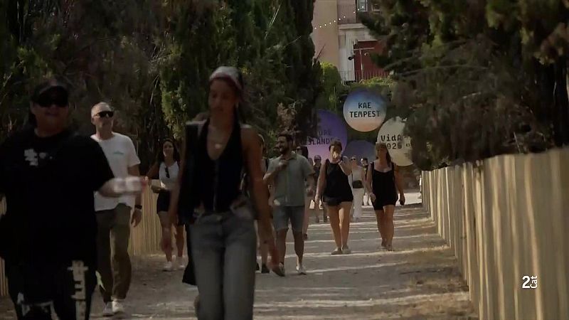 Nova edició Vida Festival 2026 a Vilanova i la Geltrú - L'Informatiu | Veure
