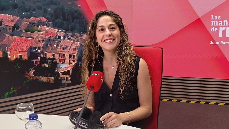 "La política se puede hacer desde muchos frentes" - Las mañanas de RNE | Ver
