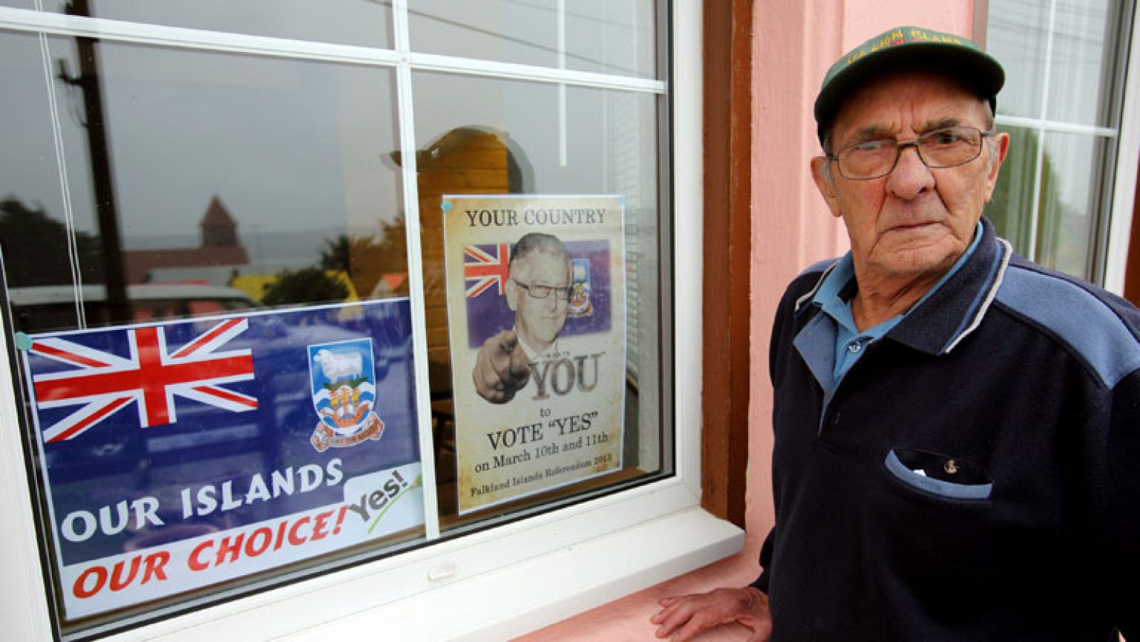 Los habitantes de las islas Malvinas votan hoy y mañana si quieren seguir siendo territorio británico. | Ver