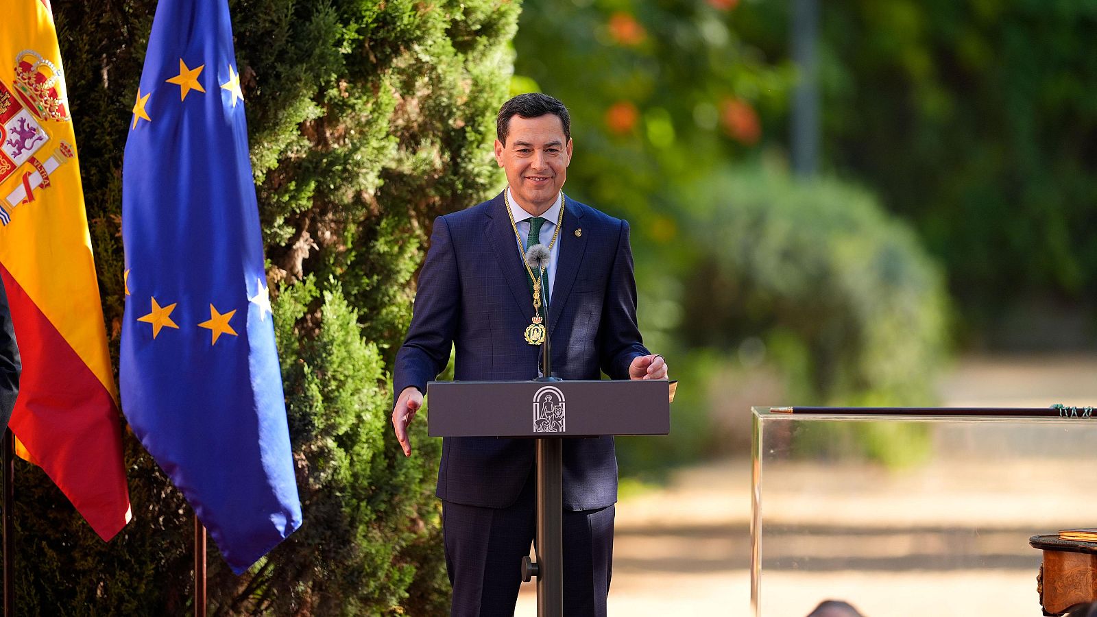 Juanma Moreno toma posesión como presidente de Andalucía - Fin de semana 24h | Ver