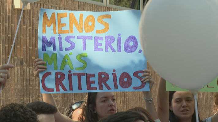 Noticias Murcia - Hasta un 63% de suspensos en las oposiciones al cuerpo de maestros de la Región de Murcia