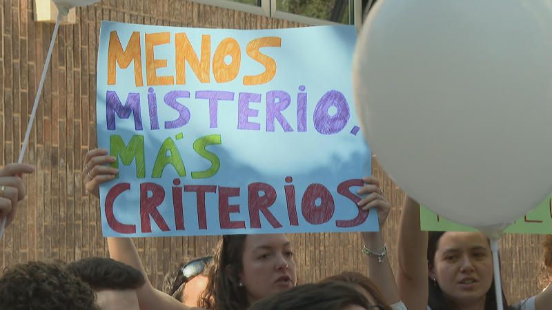 Hasta un 63% de suspensos en las oposiciones al cuerpo de maestros de la Región de Murcia - Noticias Murcia | Ver