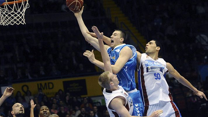 Baloncesto en RTVE - Cajasol 63-71 Blusens Monbus