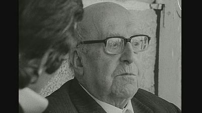 Ram�n Otero Pedrayo no 50 aniversario do seu falecemento - Telexornal - Galicia | Vexa