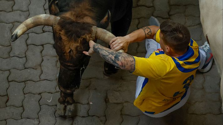 Sanfermines - Parte médico del sexto encierro San Fermín 2026: nueve heridos, uno de ellos por asta de toro