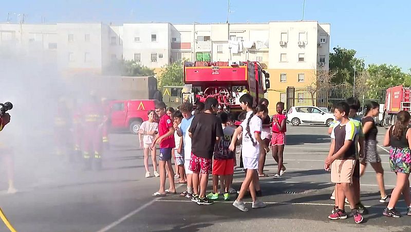 Escuela de Verano con la UMEEscuela de Verano con la UME - Noticias Andalucía | Ver