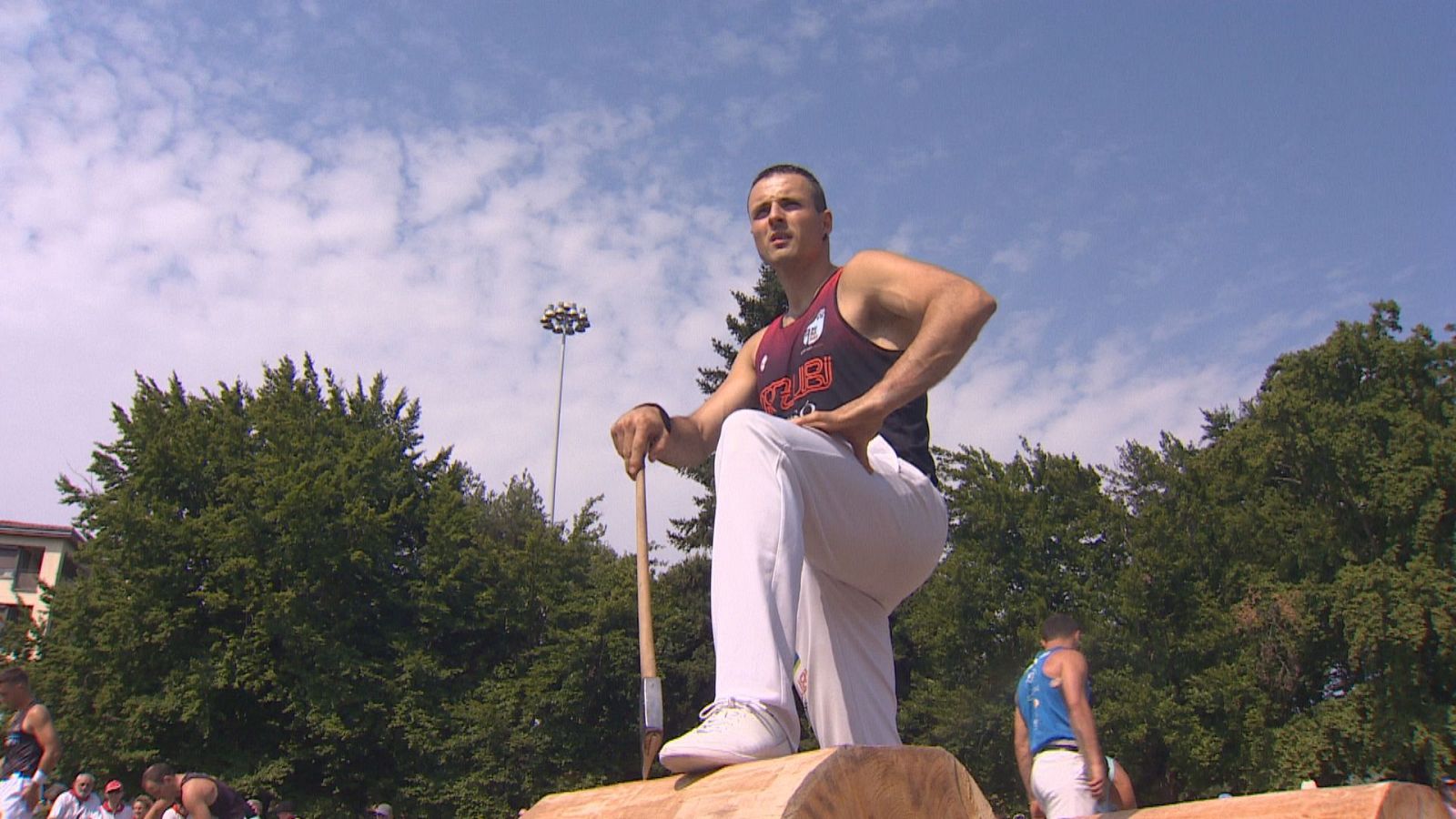La Plaza de los Fueros acoge el deporte rural en San Fermín