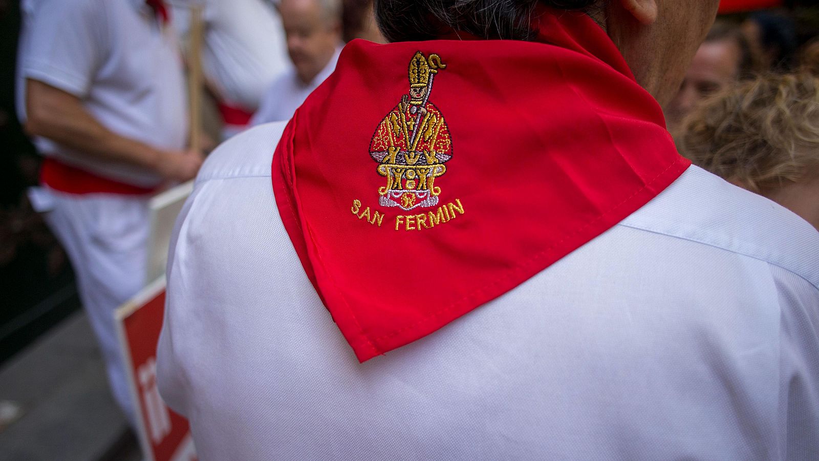 Piloña se viste de blanco y rojo para celebrar San Fermín - Panorama Regional | Ver