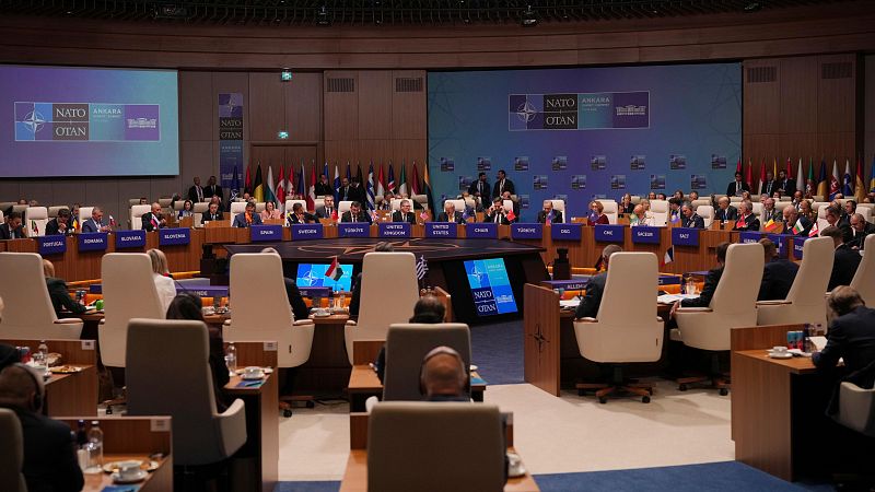 El Gobierno contiene su respuesta a Trump mientras el PP le acusa de usarlo para tapar la corrupción | Ver
