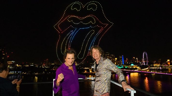 Telediario 1 - Los Rolling Stones actuan por sorpresa en Londres para presentar su nuevo disco: 'Foreign Tongues'
