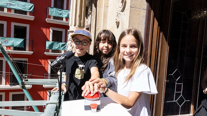 Informativo 24h - Primer chupinazo infantil de la historia de San Fermín