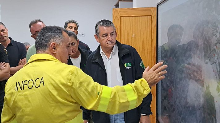 La hora de La 1 - El Consejero de Emergencias de la Junta de Andalucía, Antonio Sanz, confirma al menos 11 muertos en el incendio de Almería